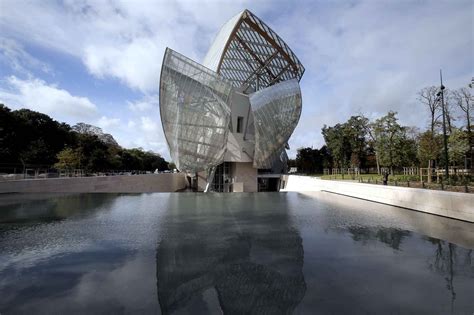 fundacja louis vuitton|Louis Vuitton foundation.